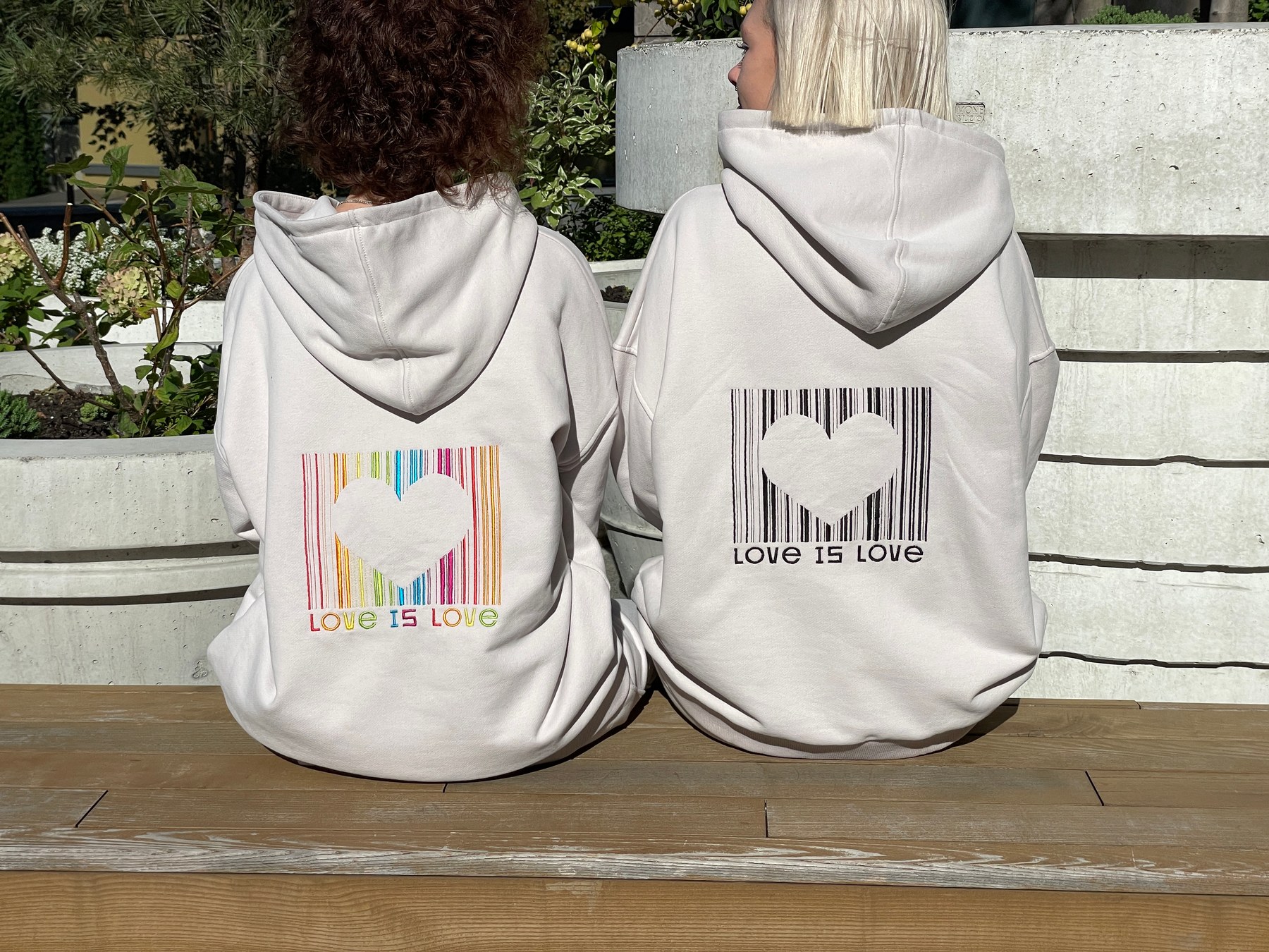 Light beige PCD hoodie and matching joggers archive set