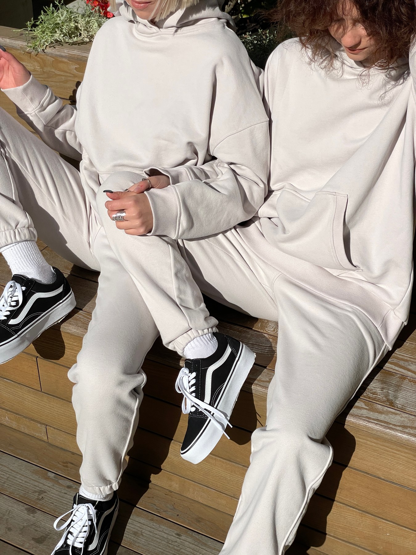 Plain light-beige PCD joggers